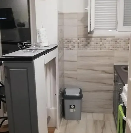 Teo Apartment *